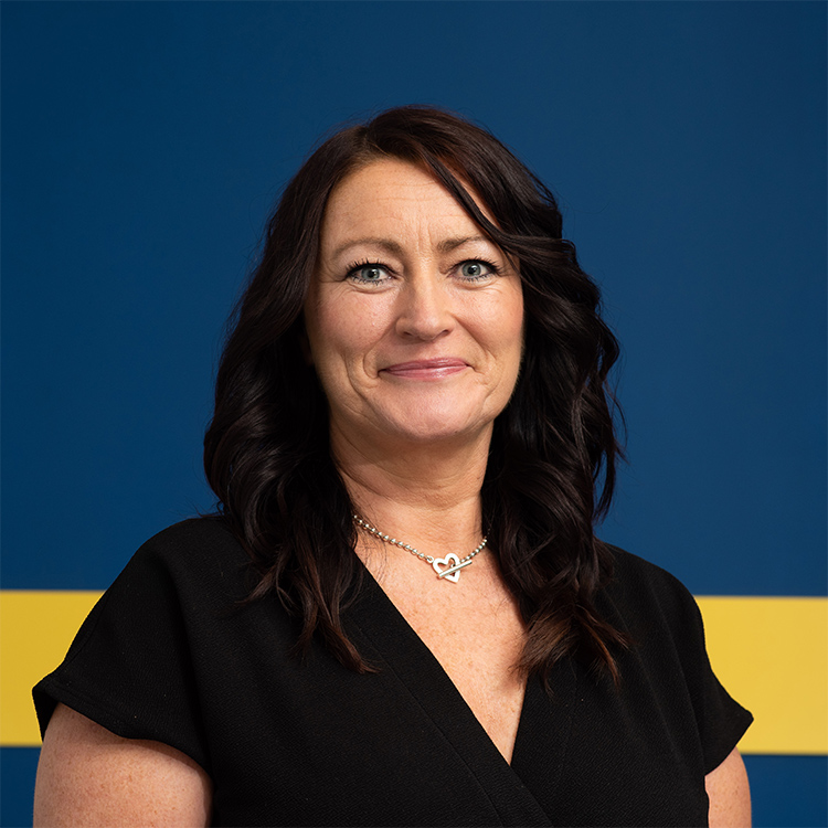 Andrea Howes andrea-howes